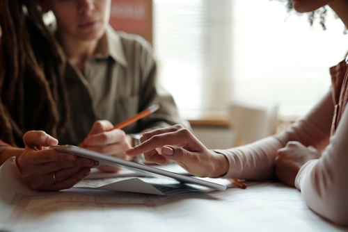 Lawyer having a free consultation with a survivor of sexual abuse at Lakeland behavioral health systems